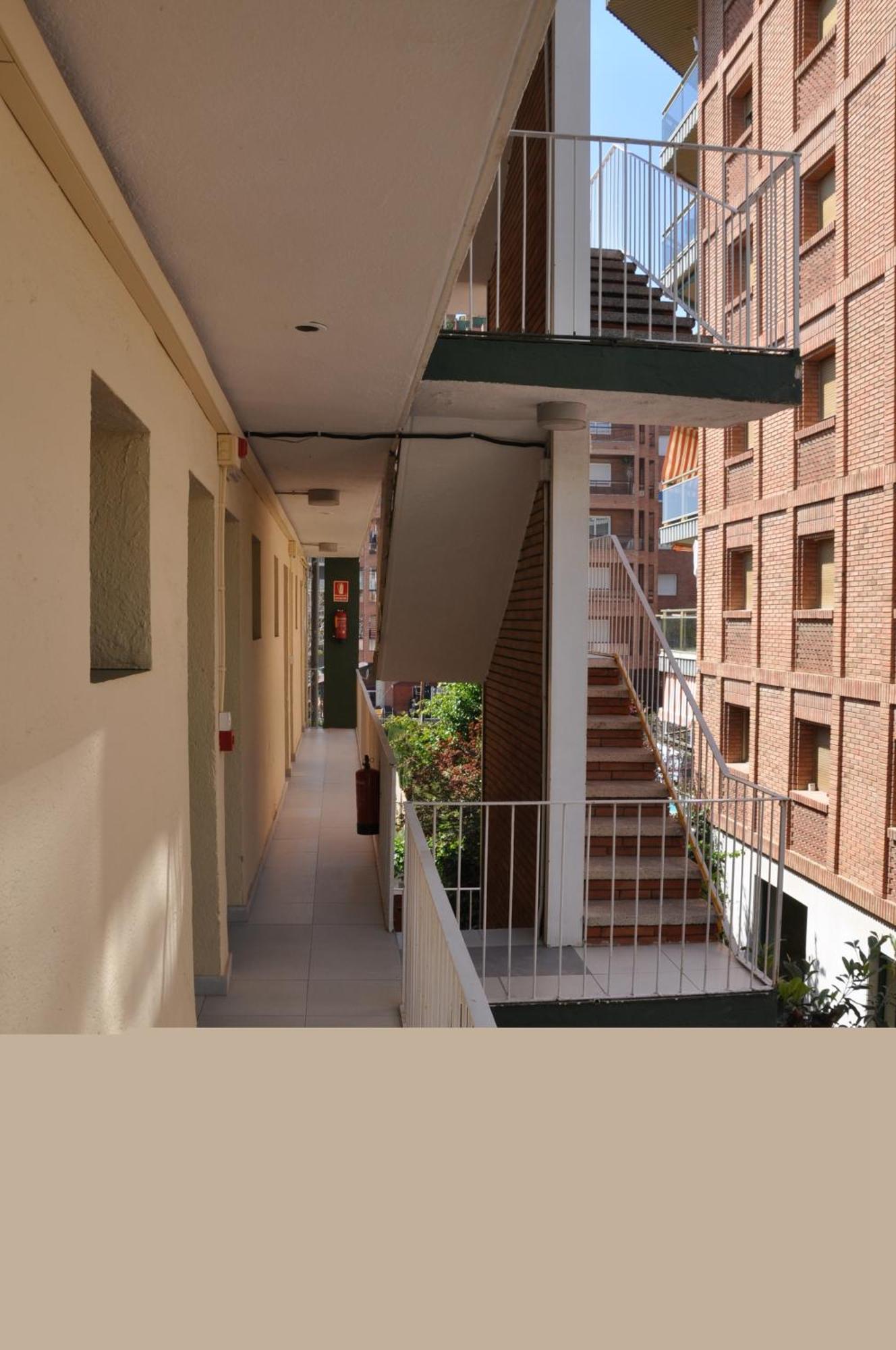 Hostal Montsant Salou Ngoại thất bức ảnh