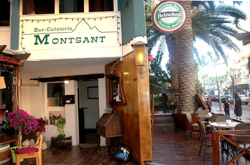 Hostal Montsant Salou Ngoại thất bức ảnh