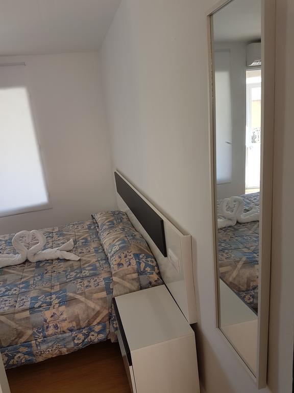 Hostal Montsant Salou Ngoại thất bức ảnh