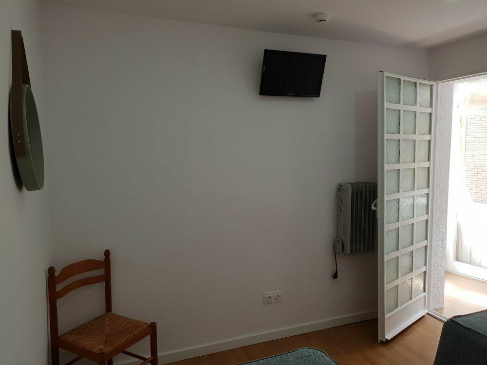 Hostal Montsant Salou Ngoại thất bức ảnh